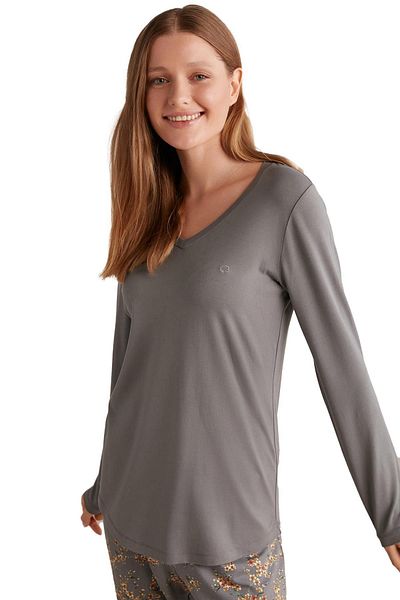 Catherine's Women's Soft Textured Gray Pajama Set