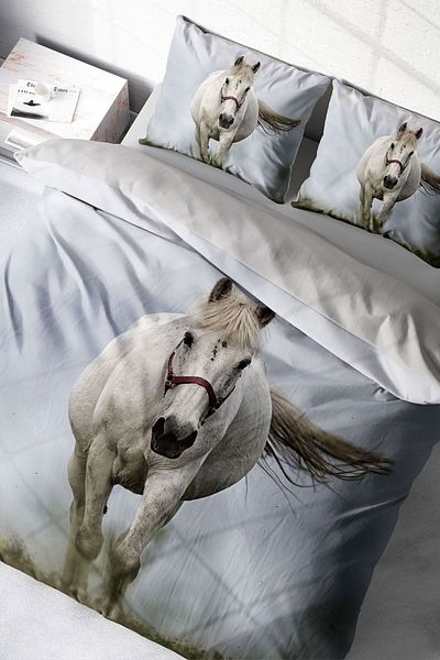 PerlaSera Rebel Horse Natural 3D Custom Design - Double Duvet Cover Set, Tightly Woven Cotton Satin