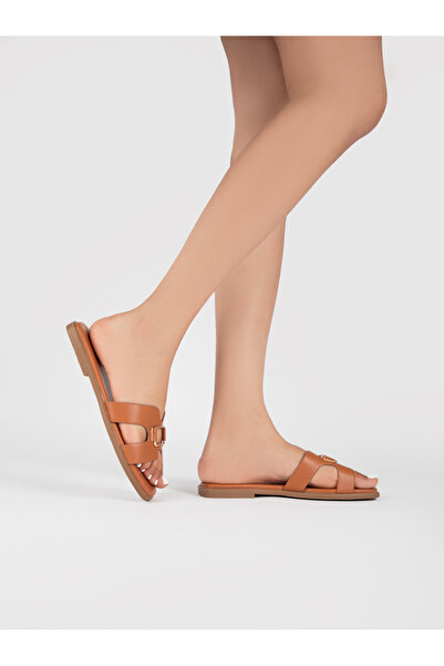 Raid By Styli Cut-Out Strap Detail Flat Sandals