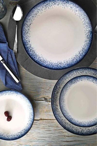 Kütahya Porselen Cream Colored Set of 2 30 Cm Round Serving and Breakfast Plates