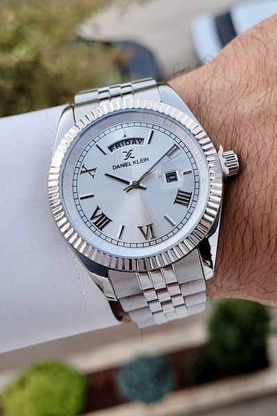 Daniel Klein Men's Silver Color Calendar and Day Function Wristwatch