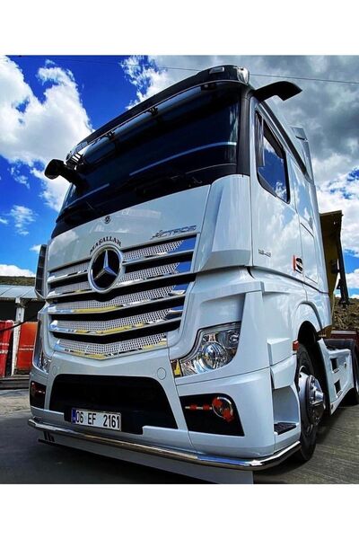 Karadeniztırmarket Actros 1848 Panjur Krom Ve Alt Düz Krom Boru
