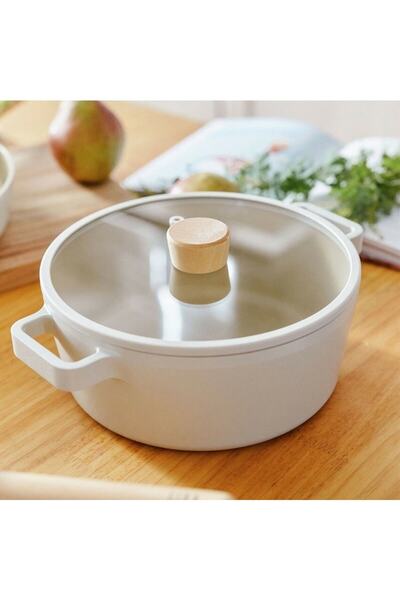 NEOFLAM Fika 5 Piece Aluminum Casting Pot and Pan Set with Lid 18t22t26