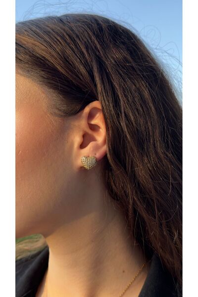 KAD COLLECTION Minimal Design Heart Earrings