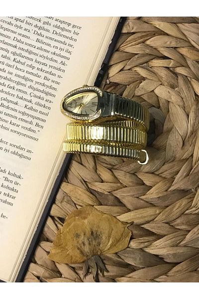 MyraAccessory Snake Pattern Stylish Wristwatch