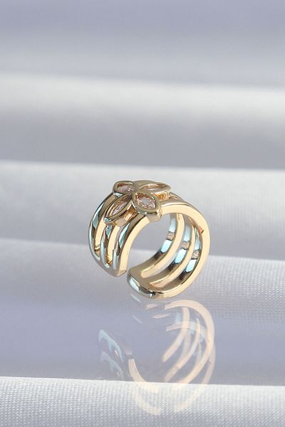 REKA MODA BrassGoldCloverEarcuffEarrings