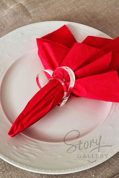 Story Heart Pattern Set of 6 Transparent Color Acrylic Napkin Rings