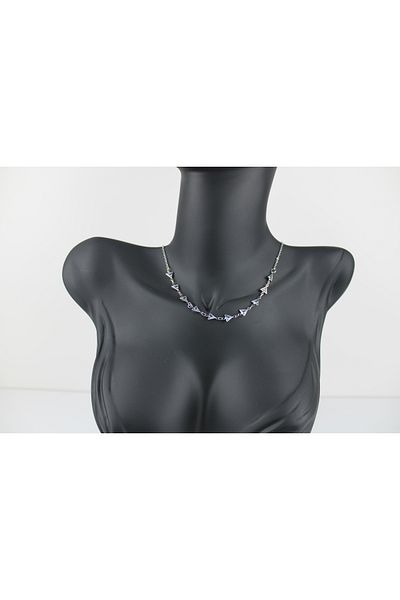 Zanora Seçilay Model Necklace and Bracelet Set