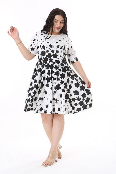 Şans Μαύρο Φόρεμα Plus Size Flower PatterNed - Crew Neck 65N38159
