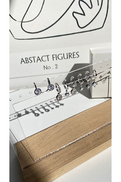 GAMZE Vip G Letter Steel Cartilage Internal Earrings Set