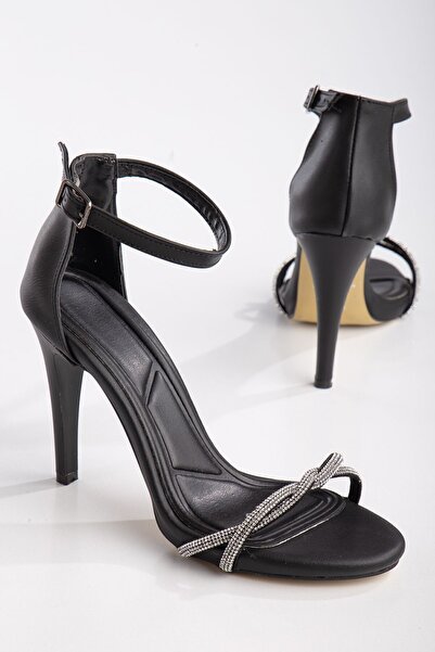 Genel Markalar Çapraz Taş Işlemeli Yüksek Topuklu Siyah Mat Abiye Ayakkabı