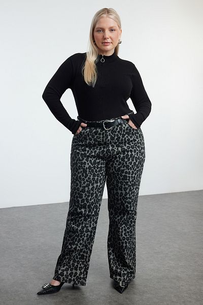 Trendyol Curve Černý stojáček na zip Bodysitting Košilka Pletená halenka větší velikosti Tbbaw25Af00019