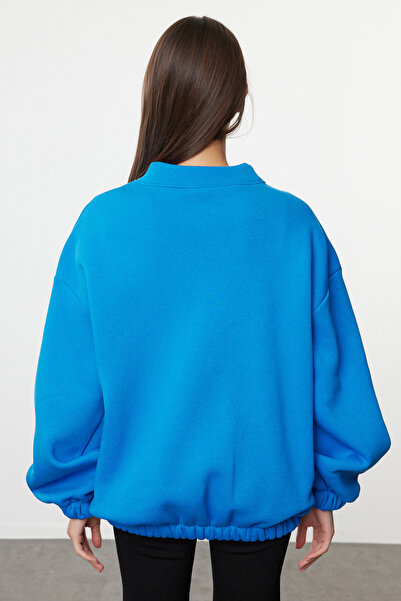 Trendyol Collection Thick Fleece Inside Blue Knitted Sweatshirt - Zippered Oversize Fit TWOAW25SW00122