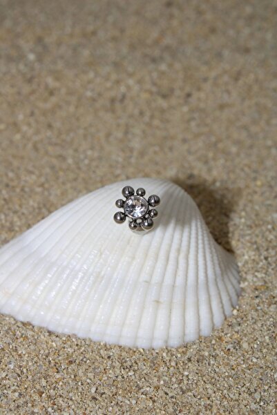 NOBLE GETTO Piercing Cerrahi Çelik Piercing Zirkon Taşlı Kıkırdak Tragus Conch Helix Silver Renk Tek Taş Kare
