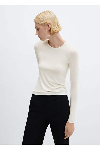 MANGO Woman T-Shirt aus Strick mit Rundhalsausschnitt