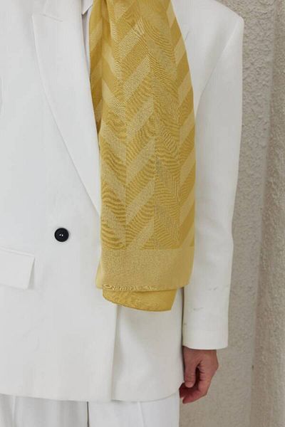 VALORSCARF South Sea Shellfish Pattern Jacquard