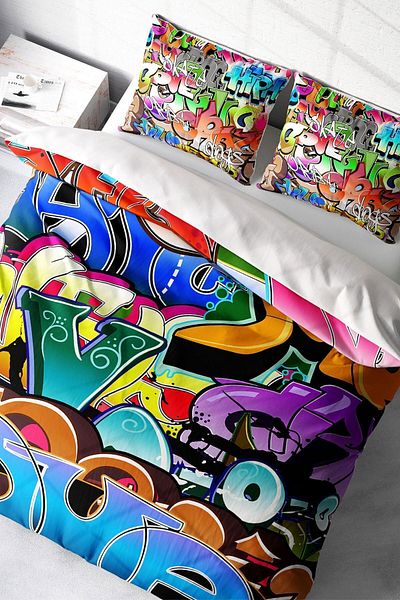 PerlaSera 3D Graffiti Patterned Bedding Set - Tightly Woven Cotton Satin, Double