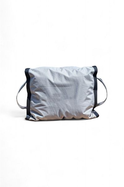 Milenay 30x22x20cm Mini Size Towel Accessory - Durable and Compact Storage Bag