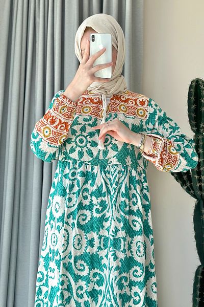 ModaAycan Green Dress - Ma144 Model, Collar Binding Detail