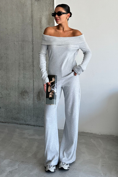 MODAGEN Thessaloniki Fabric Madonna Collar Bottom Top Pants Set