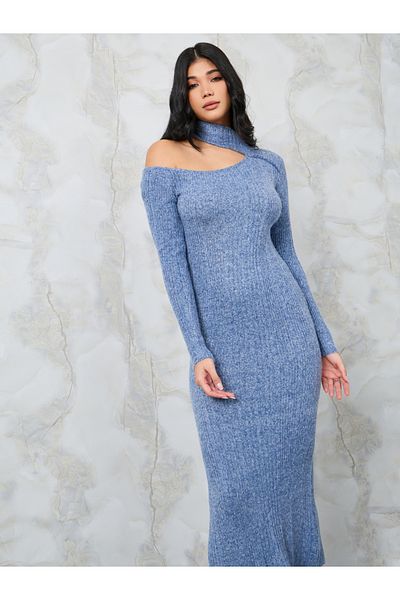 Styli Textured Knit Shoulder Cut-Out Sweater Midi Dress