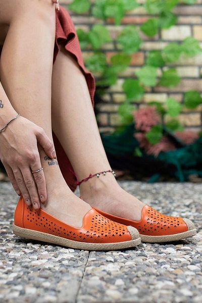 Riccon Orangefarbene Freizeitschuhe mit Strohdetail für Damen0012110