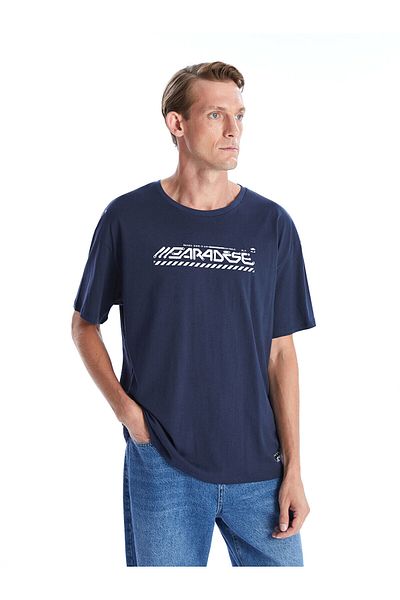 LC Waikiki Tricou pentru bărbați din bumbac pieptănat cu mânecă scurtă cu decolteu LCW