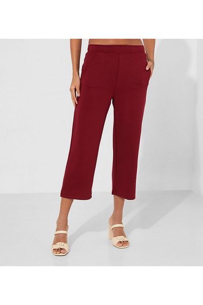 Aila Horizon Women's Red Knit Jogger Outfit