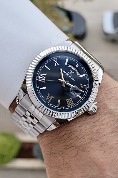 Daniel Klein Navy Blue Band Silver Color Calendar and Day Function Men's Wris...