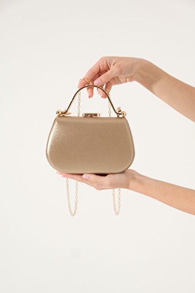 ROZA CANTA Γυναικεία βραδινή τσάντα φορέματος με χρυσή υφασμάτινη λαβή και λουράκι αλυσίδας