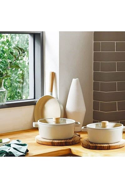 NEOFLAM Fika 5 Piece Aluminum Casting Pot and Pan Set with Lid 18t22t26