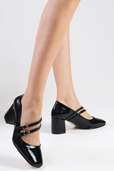 Mio Gusto Beatrice BlacK Patent Leather - Blunt Toe Women's Heeled Shoes