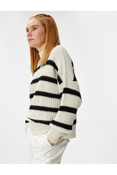 Koton Gestrickter Pullover mit halbem Rollkragen und Kaschmirstruktur