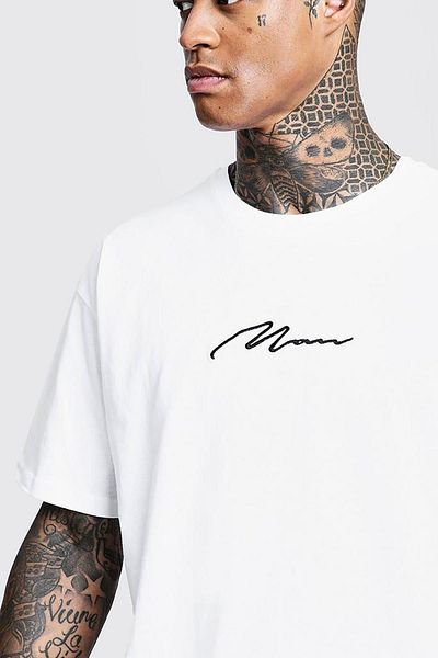 Oksit Tricou supradimensionat cu detaliu semnătura omului