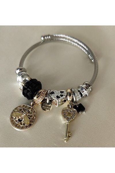 ARYA DESİGN STEEL BRACELET WITH BEE AND KEY CHARM