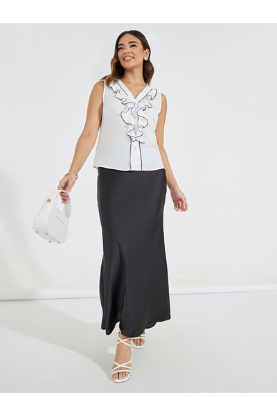 Styli Sleeveless Blouse with Contrast Ruffle Detail