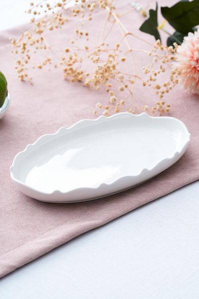 ACAR Nirvana Oval Presentation Plate - 20 cm