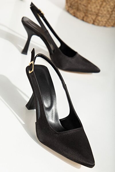 Mc vay Shoes Черни сатенени стилет - Дамски обувки със златна катарама