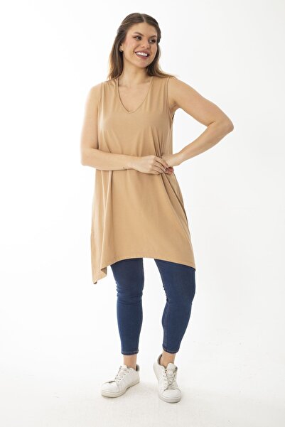 Şans Γυναικεία Αμάνικη Μπλούζα Μπεζ με λαιμόκοψη σε Plus μέγεθος 65N36920