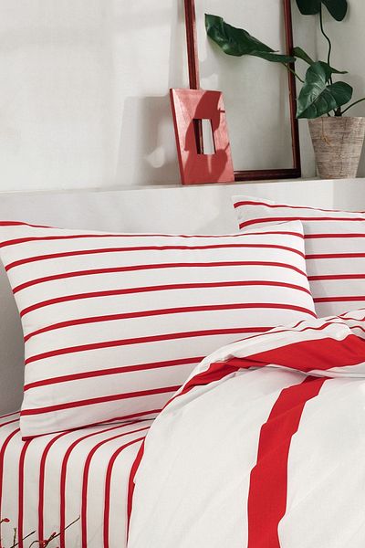 Cote Blanc Red Simple Line 2-Piece Cotton Pillow Set - 50x70