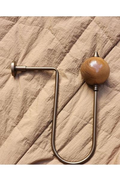 Akcan Oak Sakura U Arm Tie