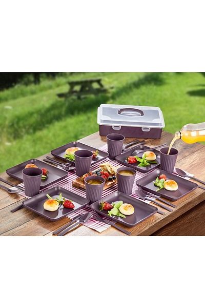 DEMPA 32 Piece Picnic Set with Bag for 6 People, Plum