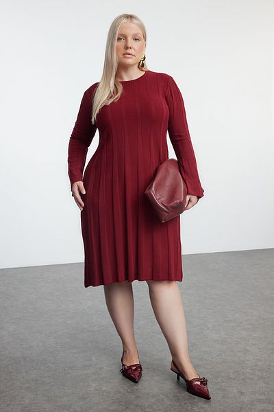 Trendyol Collection Plum Corded Crew Neck Plus Size & Πλεκτά Ρούχα εγκυμοσύνης TBBAW25AH00060