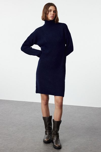 Trendyol Collection Sötétkék kötöttáru mini pulóver ruha - állógallér, puha textúra TWOAW24EL00058