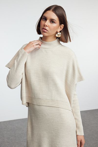 Trendyol Collection Μπεζ Μίντι Πλεκτό Φόρεμα με Πουλόβερ - Φαρδιά Εφαρμογή Twoaw24el00012