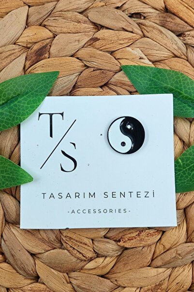 Badge Metal Brooch Collar School Bag Clothes Hat Jewelry Accessory Yin Yang Goodness Evil Tai Chi