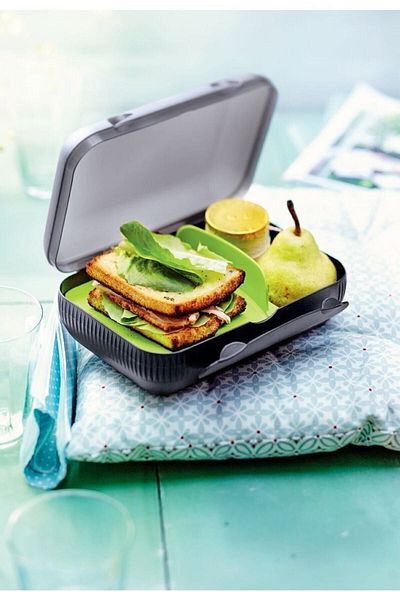 Medal Home Stuff Tupperware Lunch Box