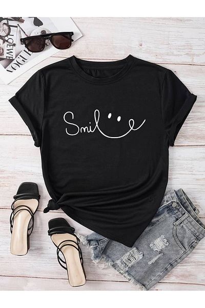 Pink Sky Дамска тениска с графика Smile Graphic, големи размери