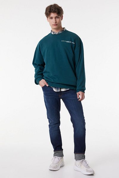 Lee Locker sitzendes, entspannt geschnittenes Rundhals-Sweatshirt aus 100 % Baumwolle in Smaragdgrün für Herren