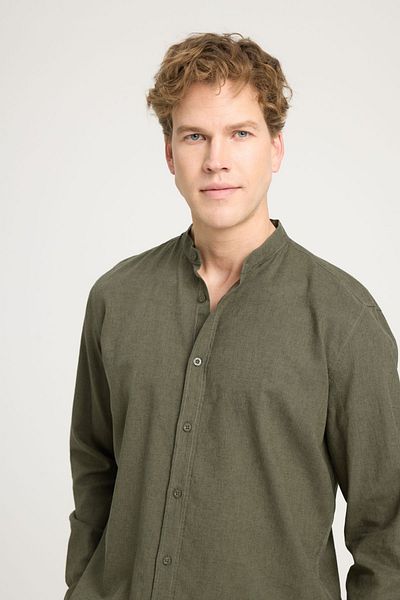 WRANGLER Richter Collar Wide Cut Khaki Shirt -RelaxedFit